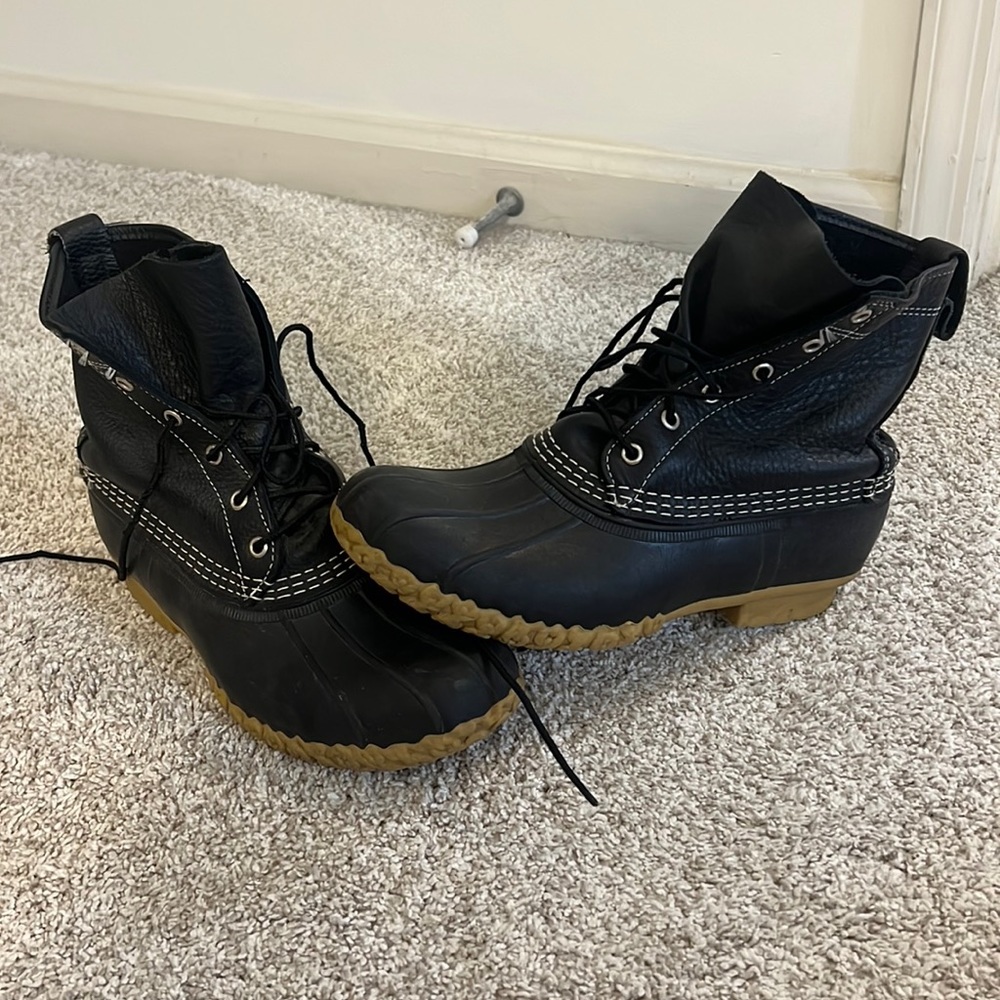 Women’s LL Bean Black Duck Boots - Size 9